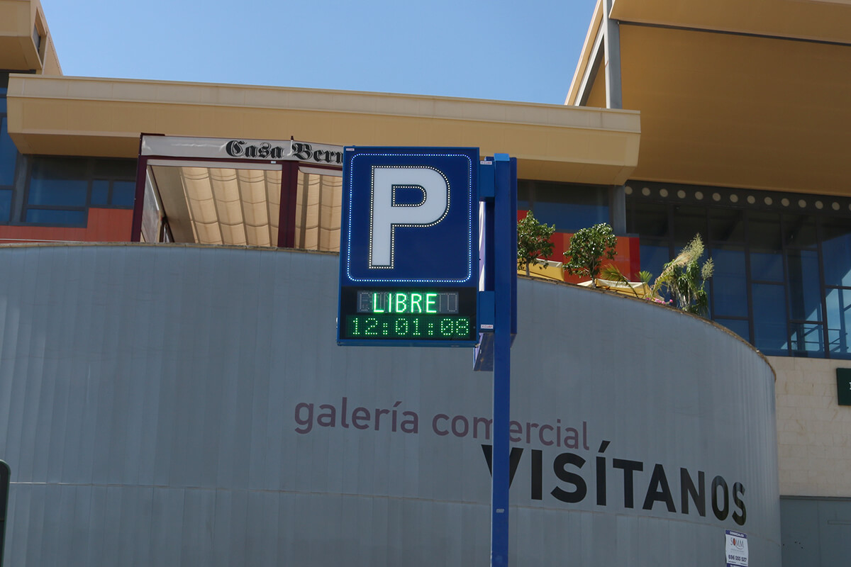 Banderola electrónica para parking en Murcia