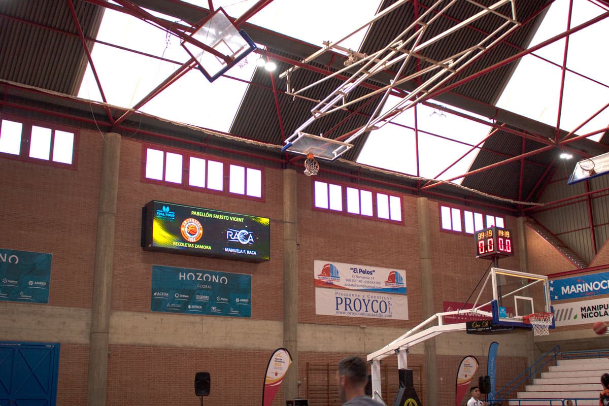 2 marcadores electrónicos de baloncesto led en Murcia
