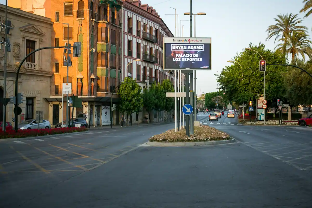 mantenimiento eficaz pantallas LED profesionales